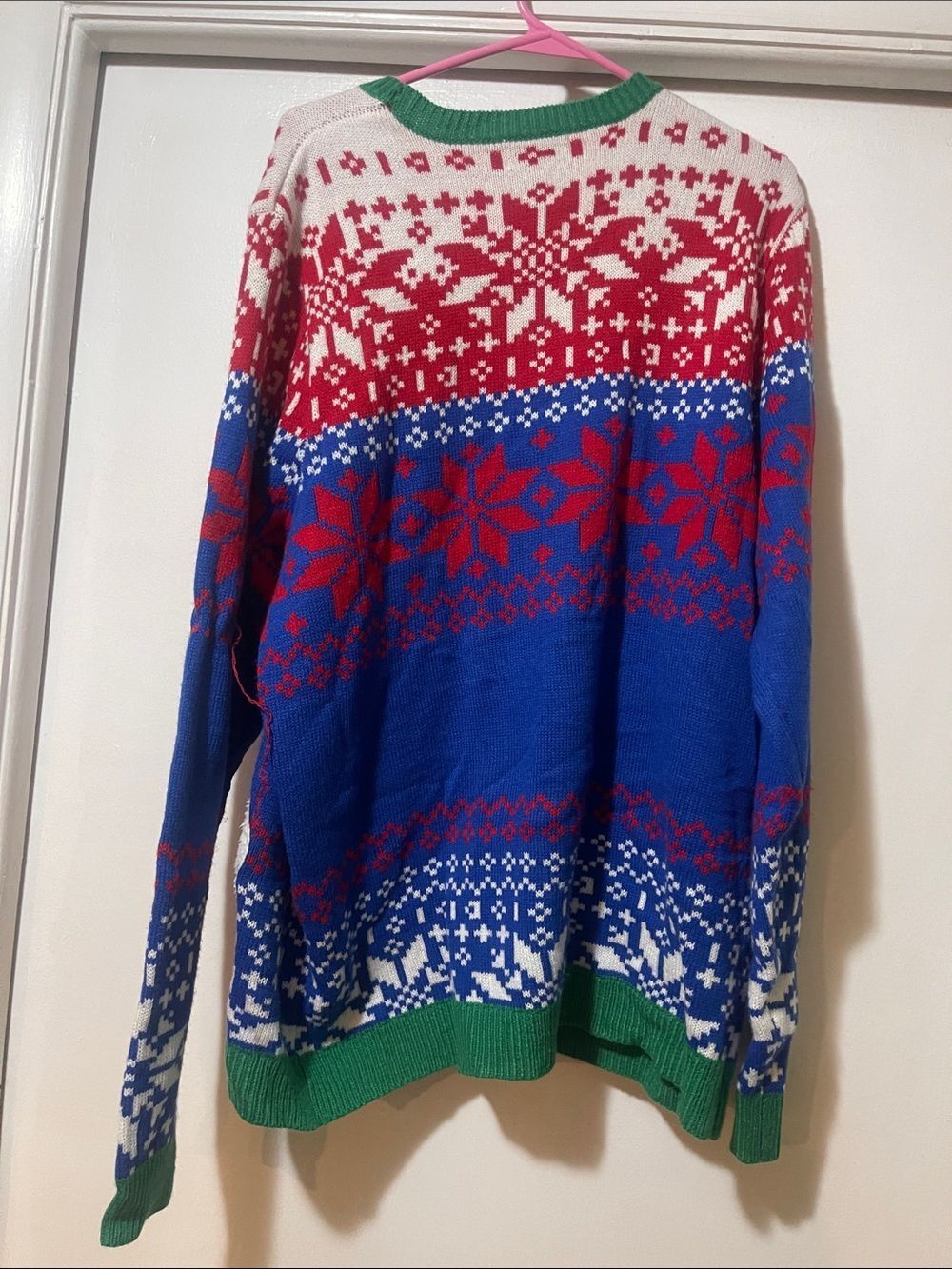 Holiday Time Men's Santa Crewneck Sweater in Red, Blue, White & Green xl - Picture 6 of 7